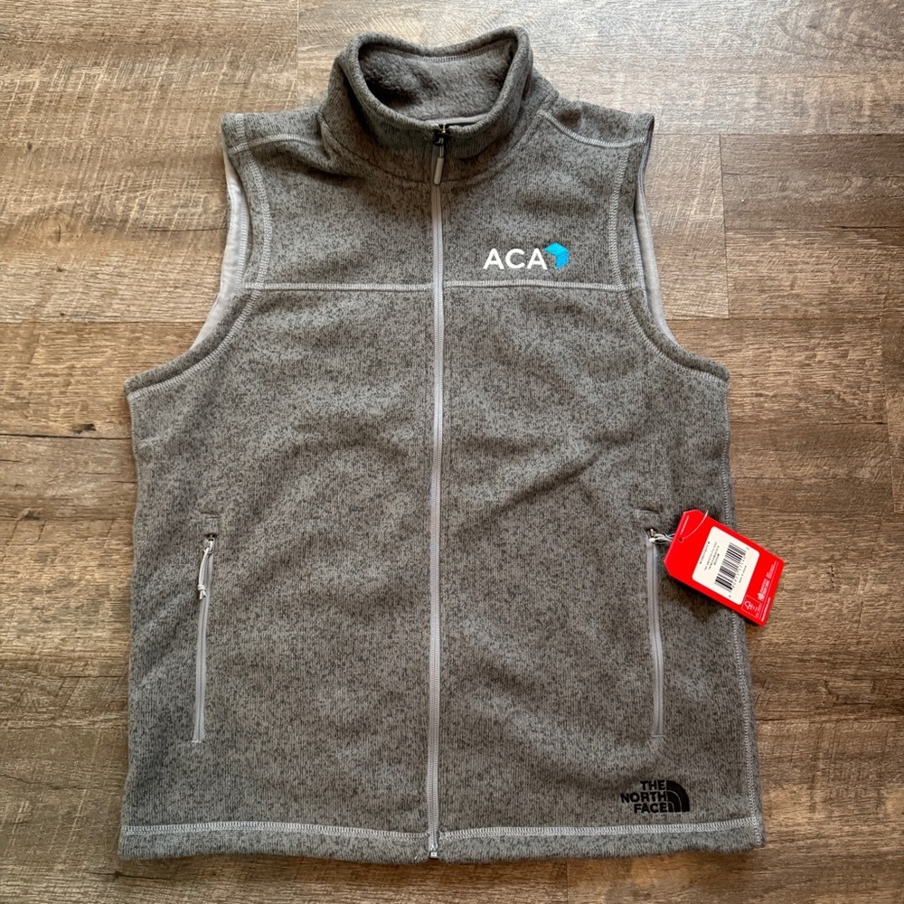 The North Face Medium Sweater Fleece Vest ‎ NF0A47FADYY NEW